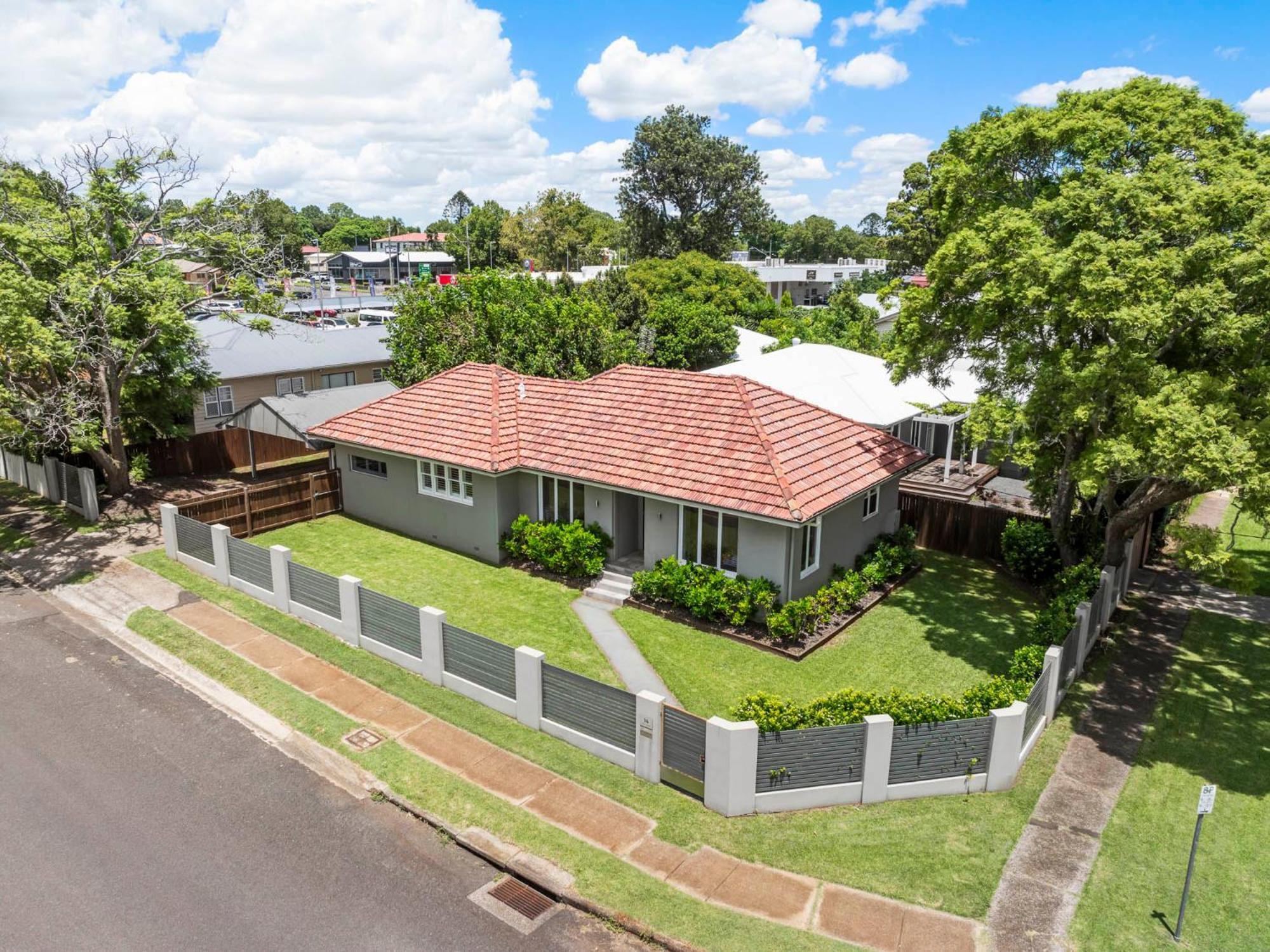 Boutique Living East Toowoomba Villa Exterior photo