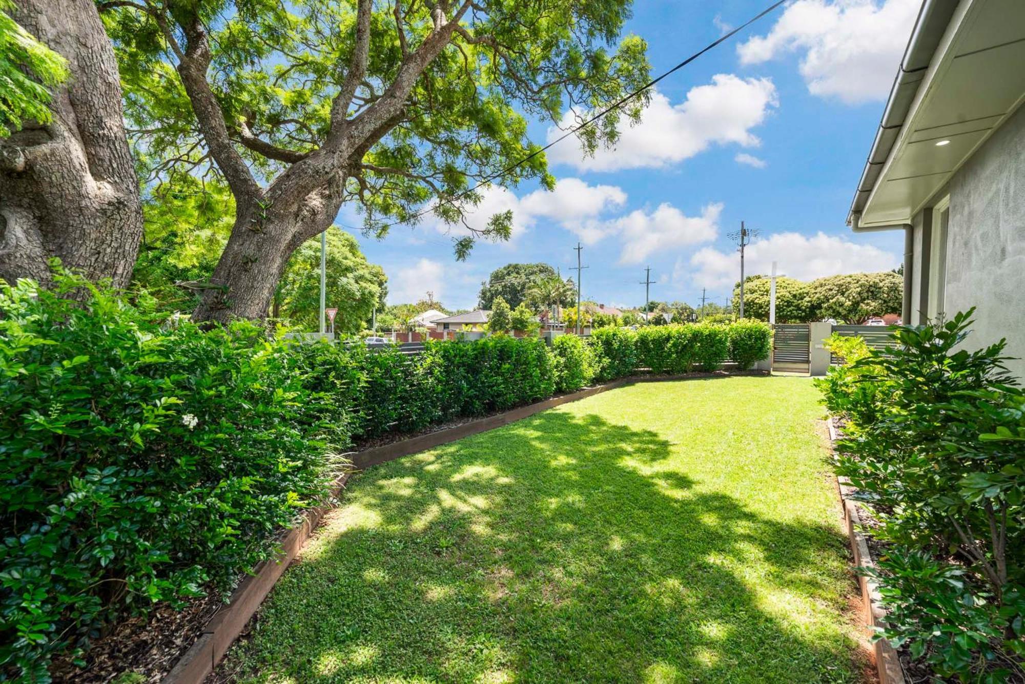 Boutique Living East Toowoomba Villa Exterior photo